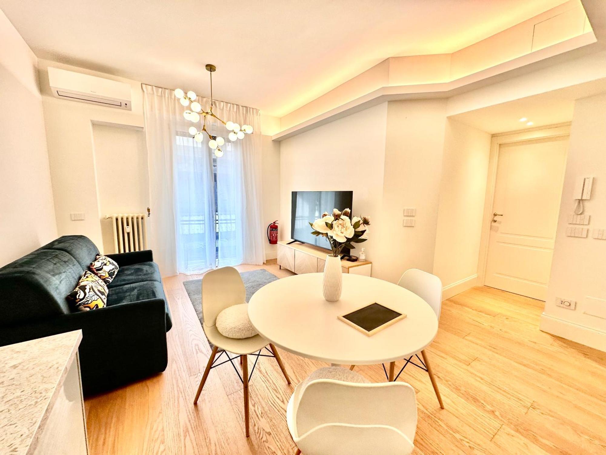 Casa Angelo In Porta Venezia, Duomo Apartment Milan Luaran gambar
